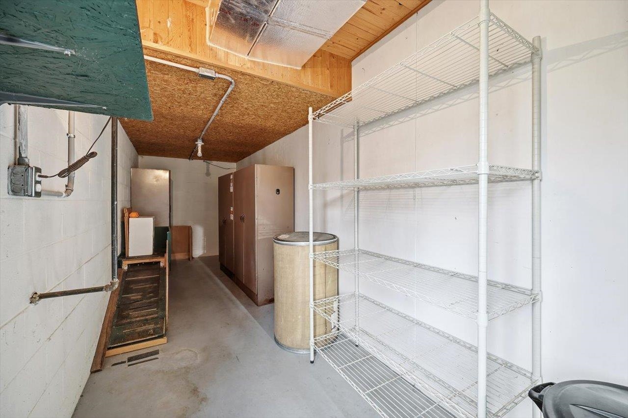 61 HILLANDALE DR, STAUNTON, Virginia 24401, 3 Bedrooms Bedrooms, ,2 BathroomsBathrooms,Residential,61 HILLANDALE DR,672376 MLS # 672376