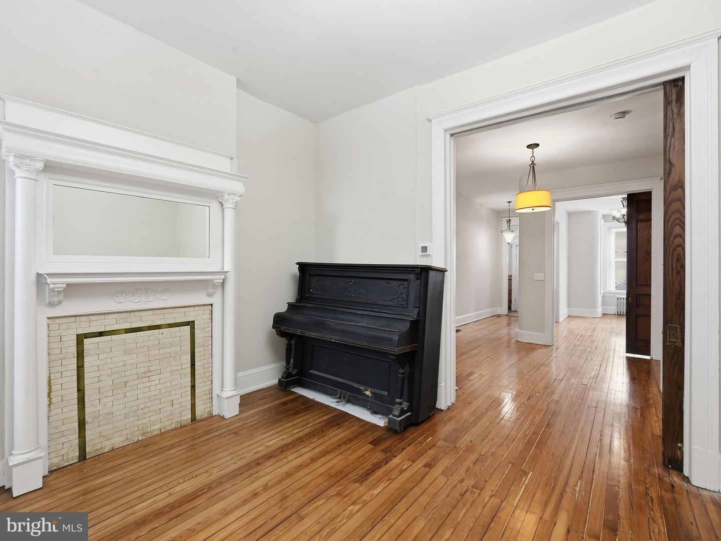 1934 1ST ST NW, WASHINGTON, District Of Columbia 20001, 4 Bedrooms Bedrooms, ,2 BathroomsBathrooms,Residential,For sale,1934 1ST ST NW,DCDC2232112 MLS # DCDC2232112