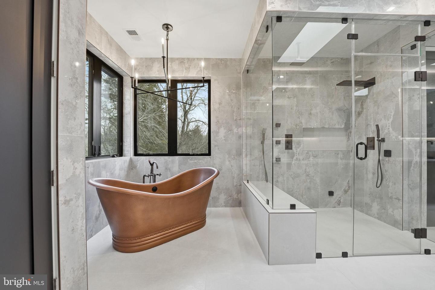 6910 BRIGHT AVE, MCLEAN, Virginia 22101, 6 Bedrooms Bedrooms, 35 Rooms Rooms,6 BathroomsBathrooms,Residential,For sale,6910 BRIGHT AVE,VAFX2282102 MLS # VAFX2282102