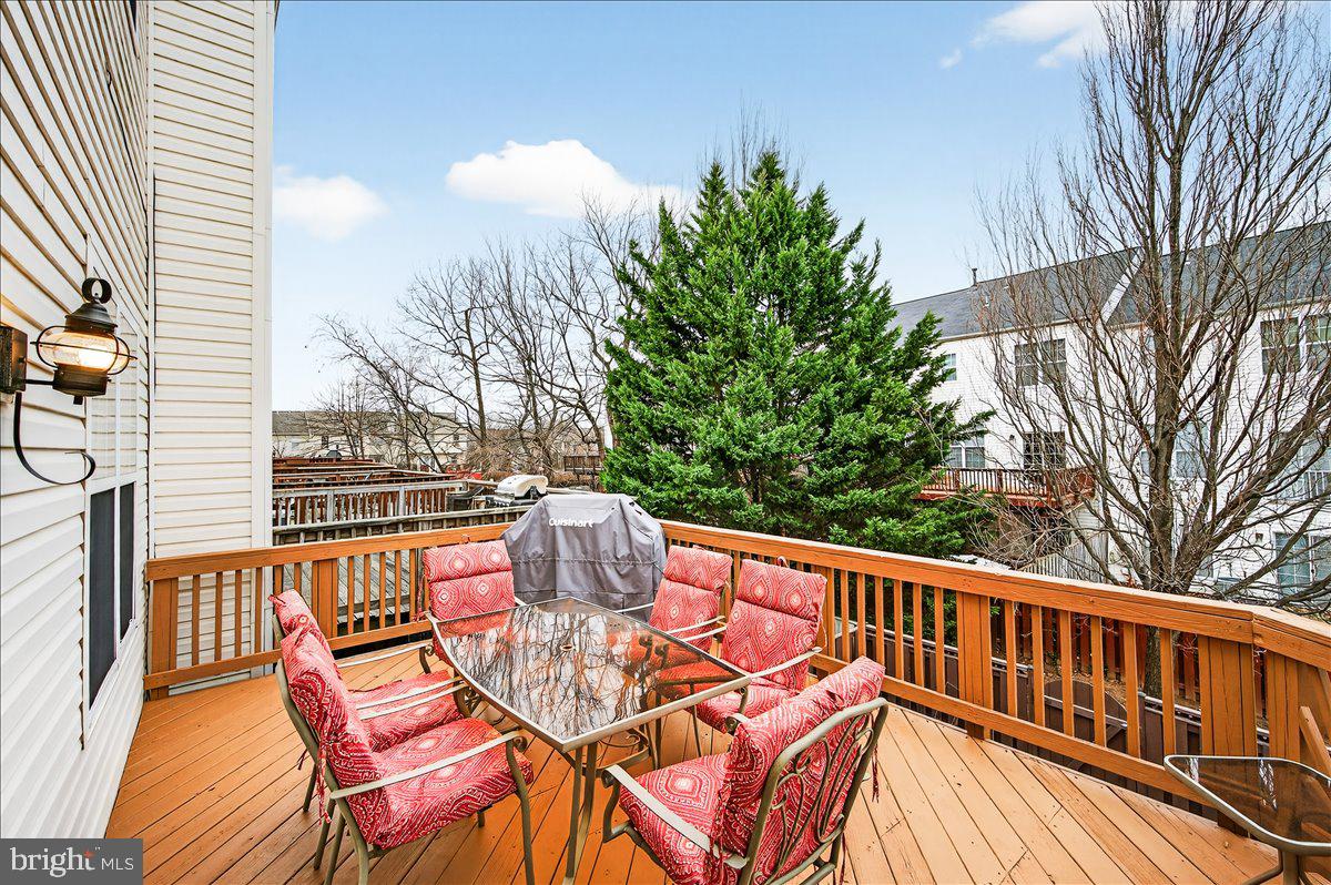 45488 PINE TRAIL TER, STERLING, Virginia 20164, 3 Bedrooms Bedrooms, ,2 BathroomsBathrooms,Residential,For sale,45488 PINE TRAIL TER,VALO2113200 MLS # VALO2113200 45488 PINE TRAIL TER, STERLING, Virginia 20164, 3 Bedrooms Bedrooms, ,2 BathroomsBathrooms,Residential,For sale,45488 PINE TRAIL TER,VALO2113200 MLS # VALO2113200