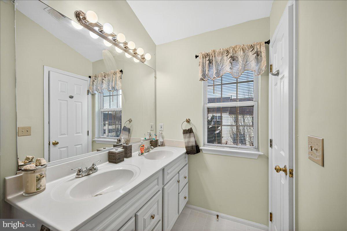 45488 PINE TRAIL TER, STERLING, Virginia 20164, 3 Bedrooms Bedrooms, ,2 BathroomsBathrooms,Residential,For sale,45488 PINE TRAIL TER,VALO2113200 MLS # VALO2113200 45488 PINE TRAIL TER, STERLING, Virginia 20164, 3 Bedrooms Bedrooms, ,2 BathroomsBathrooms,Residential,For sale,45488 PINE TRAIL TER,VALO2113200 MLS # VALO2113200