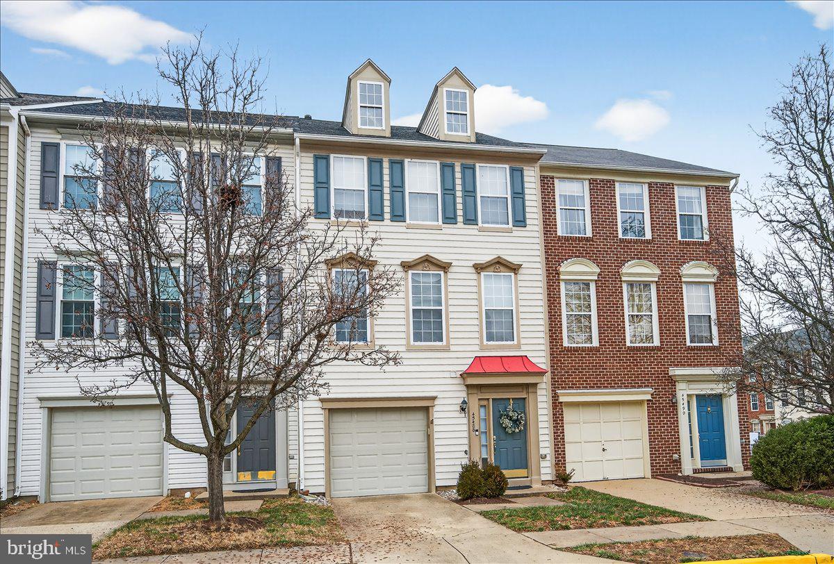 45488 PINE TRAIL TER, STERLING, Virginia 20164, 3 Bedrooms Bedrooms, ,2 BathroomsBathrooms,Residential,For sale,45488 PINE TRAIL TER,VALO2113200 MLS # VALO2113200 45488 PINE TRAIL TER, STERLING, Virginia 20164, 3 Bedrooms Bedrooms, ,2 BathroomsBathrooms,Residential,For sale,45488 PINE TRAIL TER,VALO2113200 MLS # VALO2113200