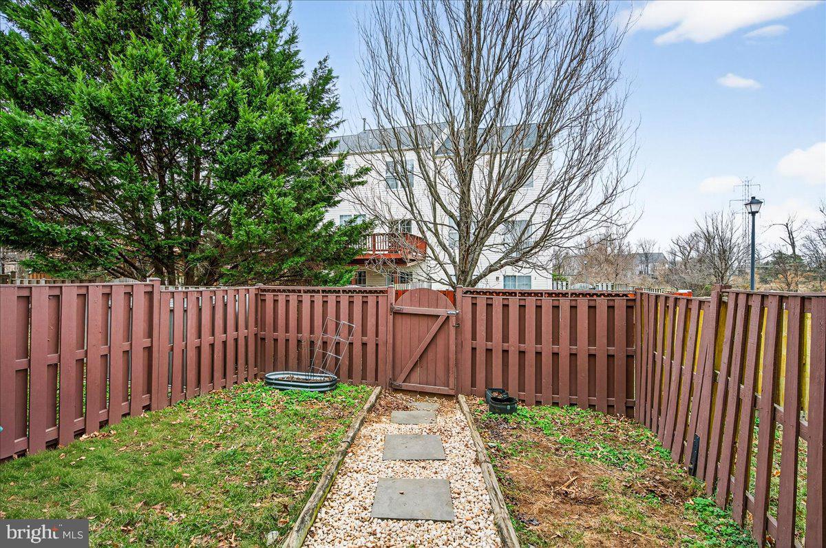 45488 PINE TRAIL TER, STERLING, Virginia 20164, 3 Bedrooms Bedrooms, ,2 BathroomsBathrooms,Residential,For sale,45488 PINE TRAIL TER,VALO2113200 MLS # VALO2113200 45488 PINE TRAIL TER, STERLING, Virginia 20164, 3 Bedrooms Bedrooms, ,2 BathroomsBathrooms,Residential,For sale,45488 PINE TRAIL TER,VALO2113200 MLS # VALO2113200