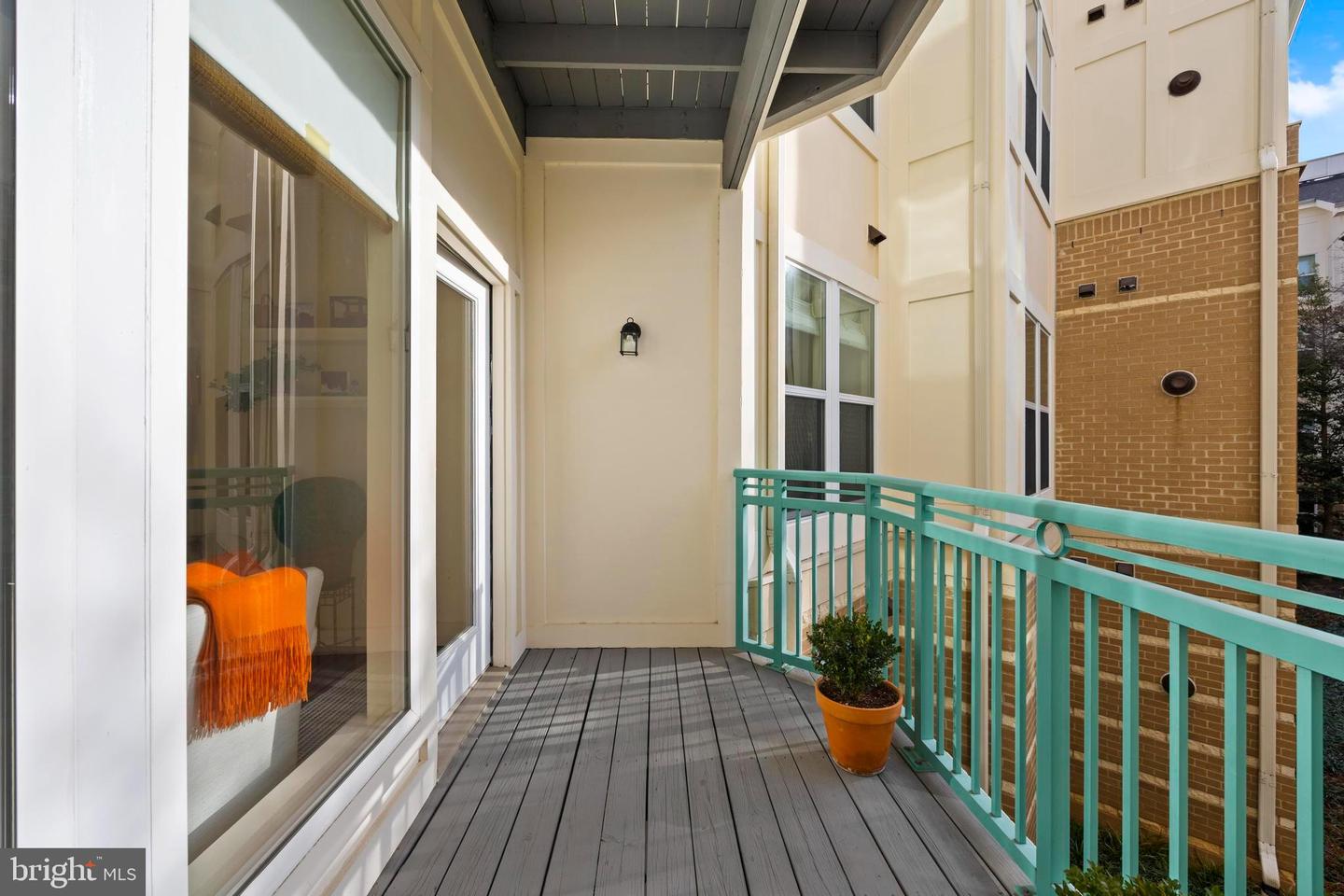 12000 MARKET ST #257, RESTON, Virginia 20190, 2 Bedrooms Bedrooms, ,2 BathroomsBathrooms,Residential,For sale,12000 MARKET ST #257,VAFX2284542 MLS # VAFX2284542