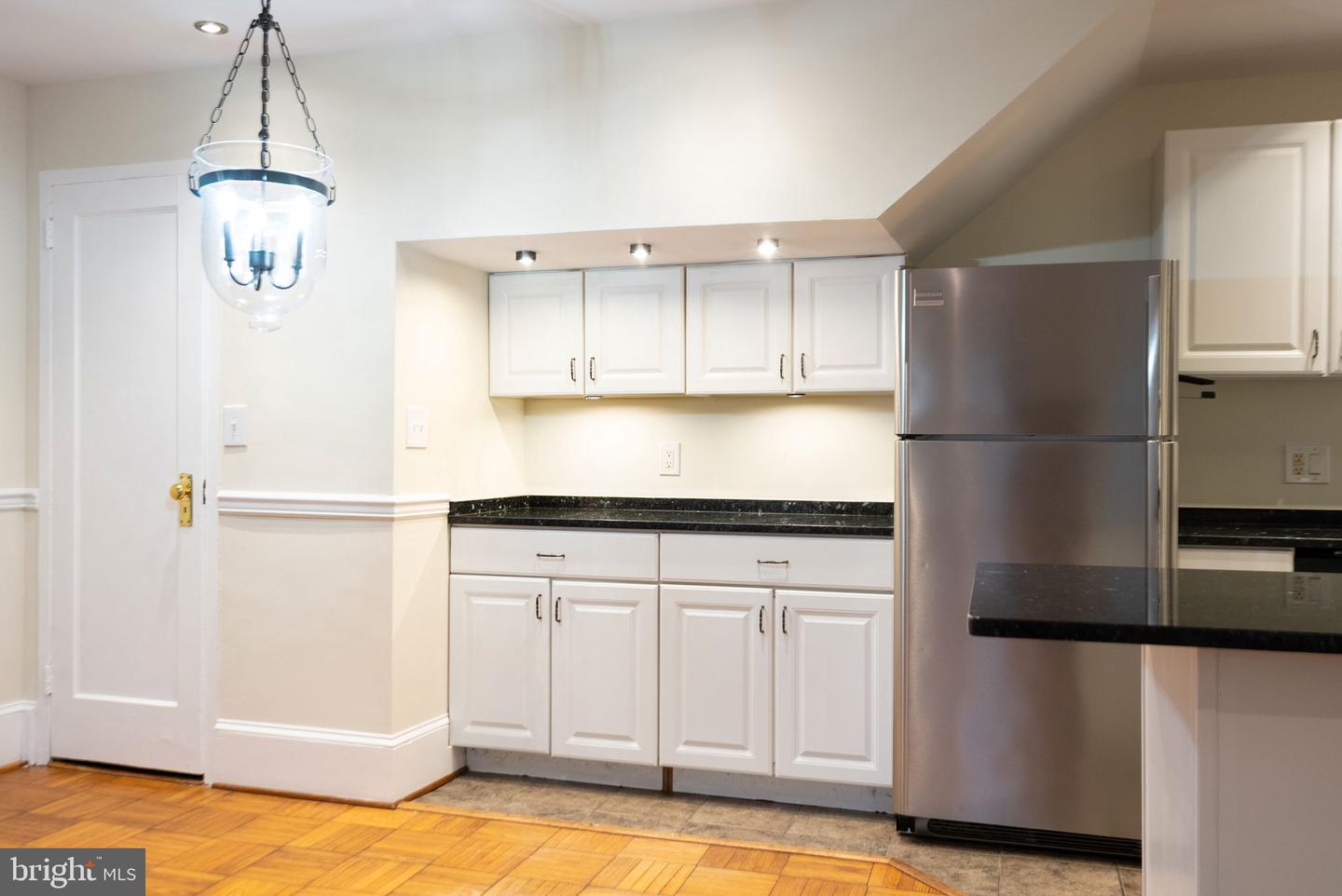 3225 RAVENSWORTH PL, ALEXANDRIA, Virginia 22302, 2 Bedrooms Bedrooms, ,1 BathroomBathrooms,Residential,For sale,3225 RAVENSWORTH PL,VAAX2052936 MLS # VAAX2052936