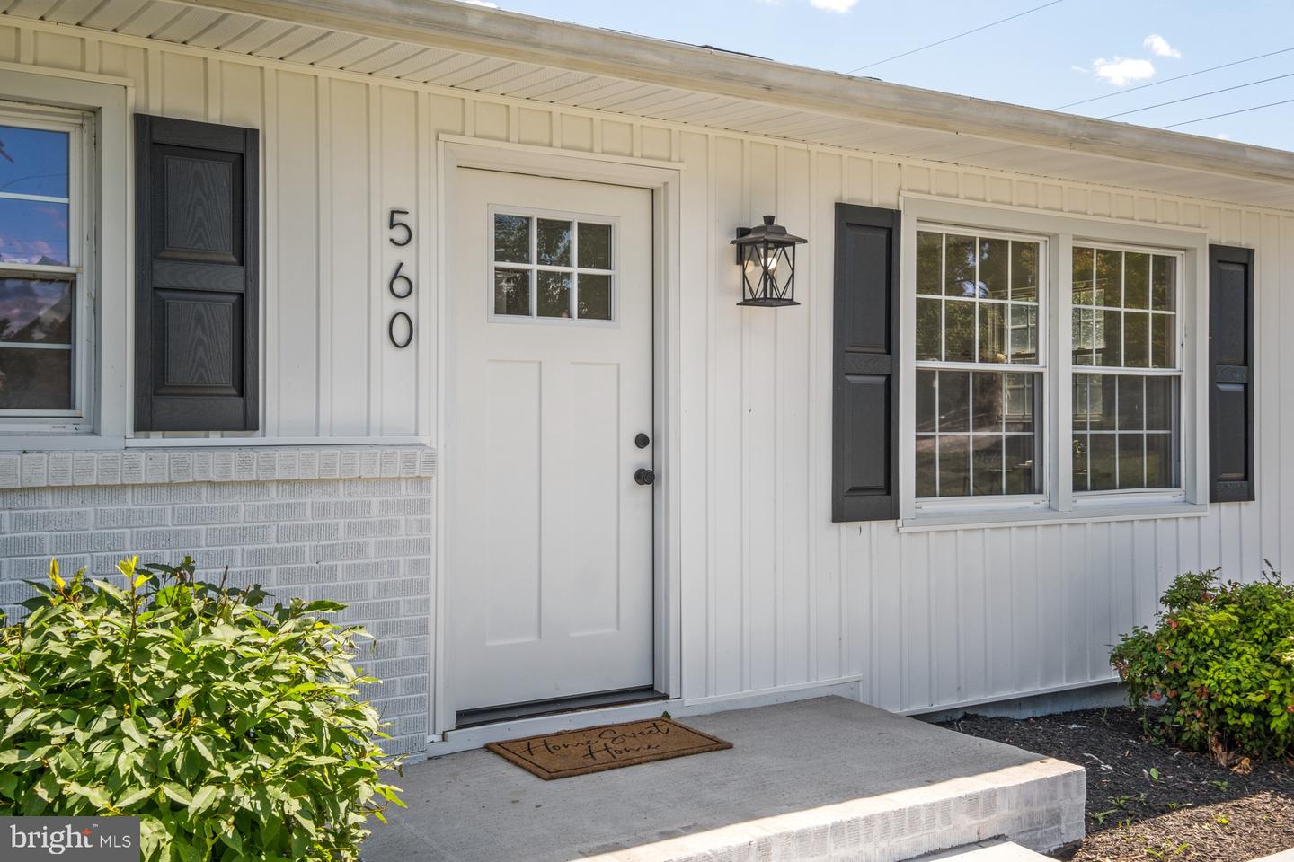 560 MASSANUTTEN VIEW DR, PENN LAIRD, Virginia 22846, 4 Bedrooms Bedrooms, ,2 BathroomsBathrooms,Residential,For sale,560 MASSANUTTEN VIEW DR,VARO2002548 MLS # VARO2002548