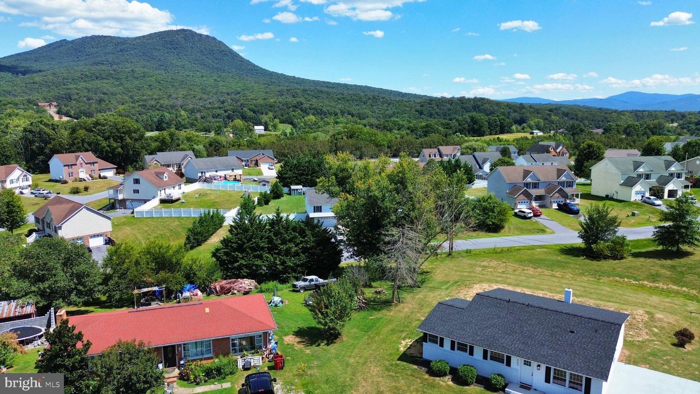 560 MASSANUTTEN VIEW DR, PENN LAIRD, Virginia 22846, 4 Bedrooms Bedrooms, ,2 BathroomsBathrooms,Residential,For sale,560 MASSANUTTEN VIEW DR,VARO2002548 MLS # VARO2002548