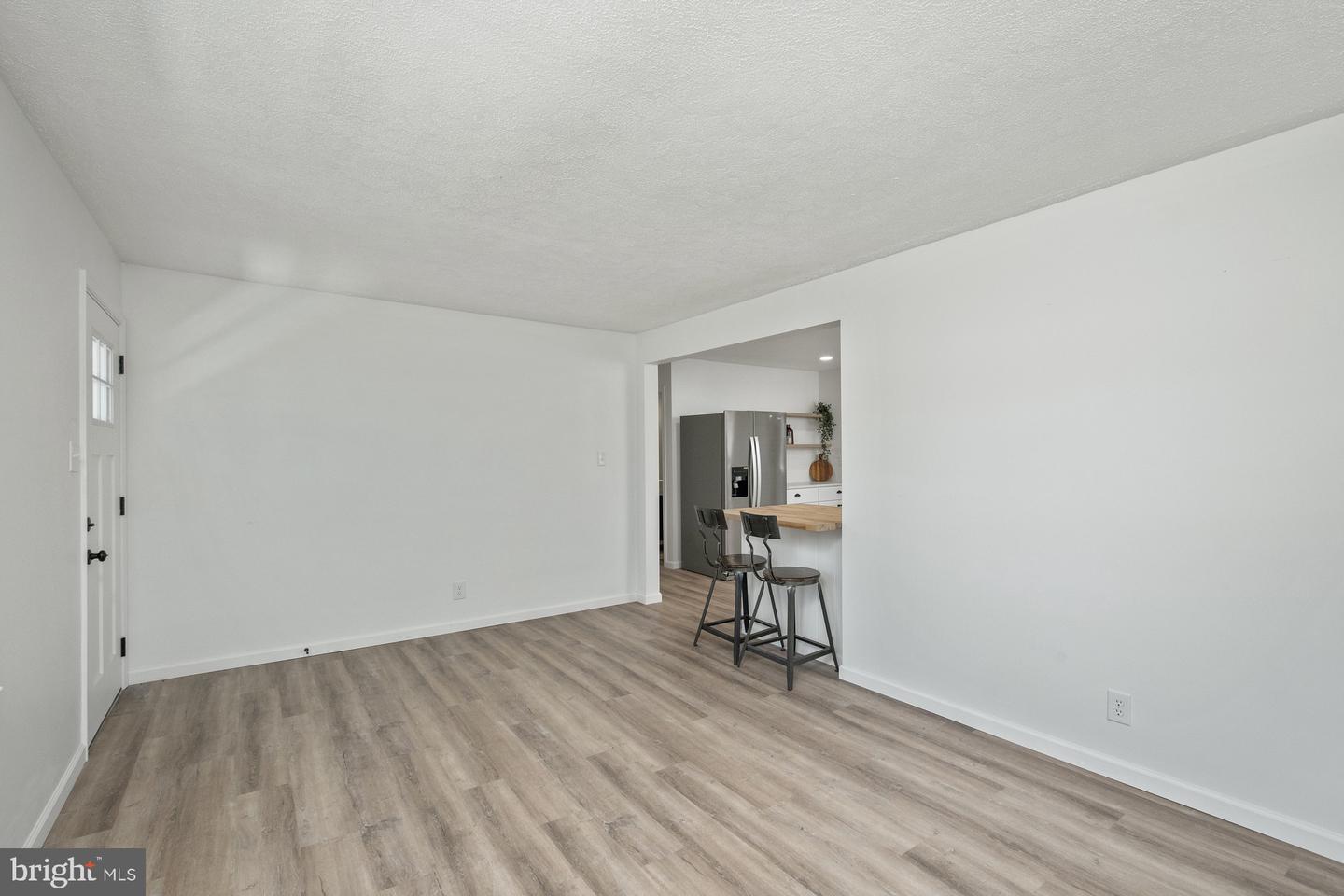 560 MASSANUTTEN VIEW DR, PENN LAIRD, Virginia 22846, 4 Bedrooms Bedrooms, ,2 BathroomsBathrooms,Residential,For sale,560 MASSANUTTEN VIEW DR,VARO2002548 MLS # VARO2002548