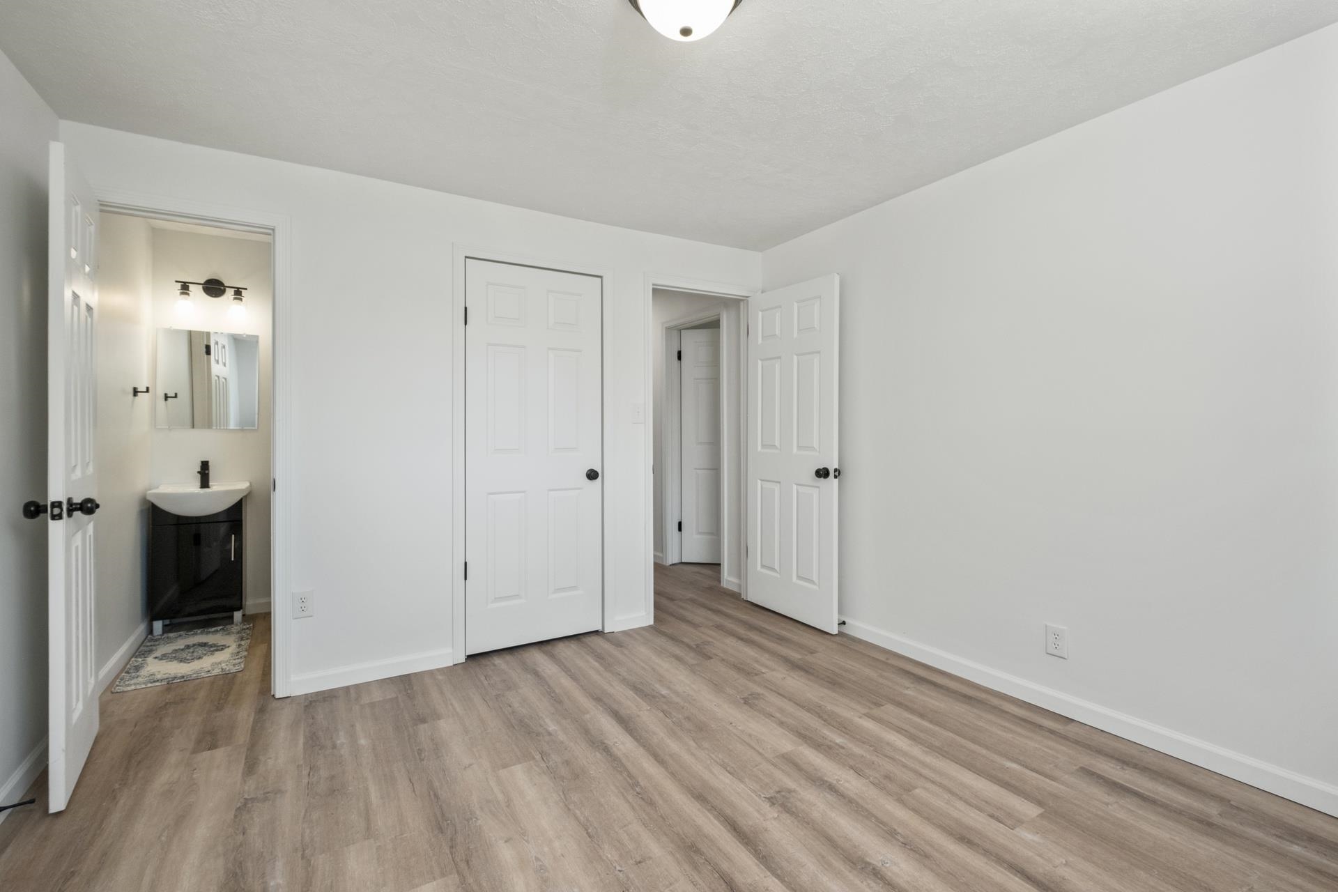 560 MASSANUTTEN VIEW DR, PENN LAIRD, Virginia 22846, 4 Bedrooms Bedrooms, ,2 BathroomsBathrooms,Residential,560 MASSANUTTEN VIEW DR,668484 MLS # 668484