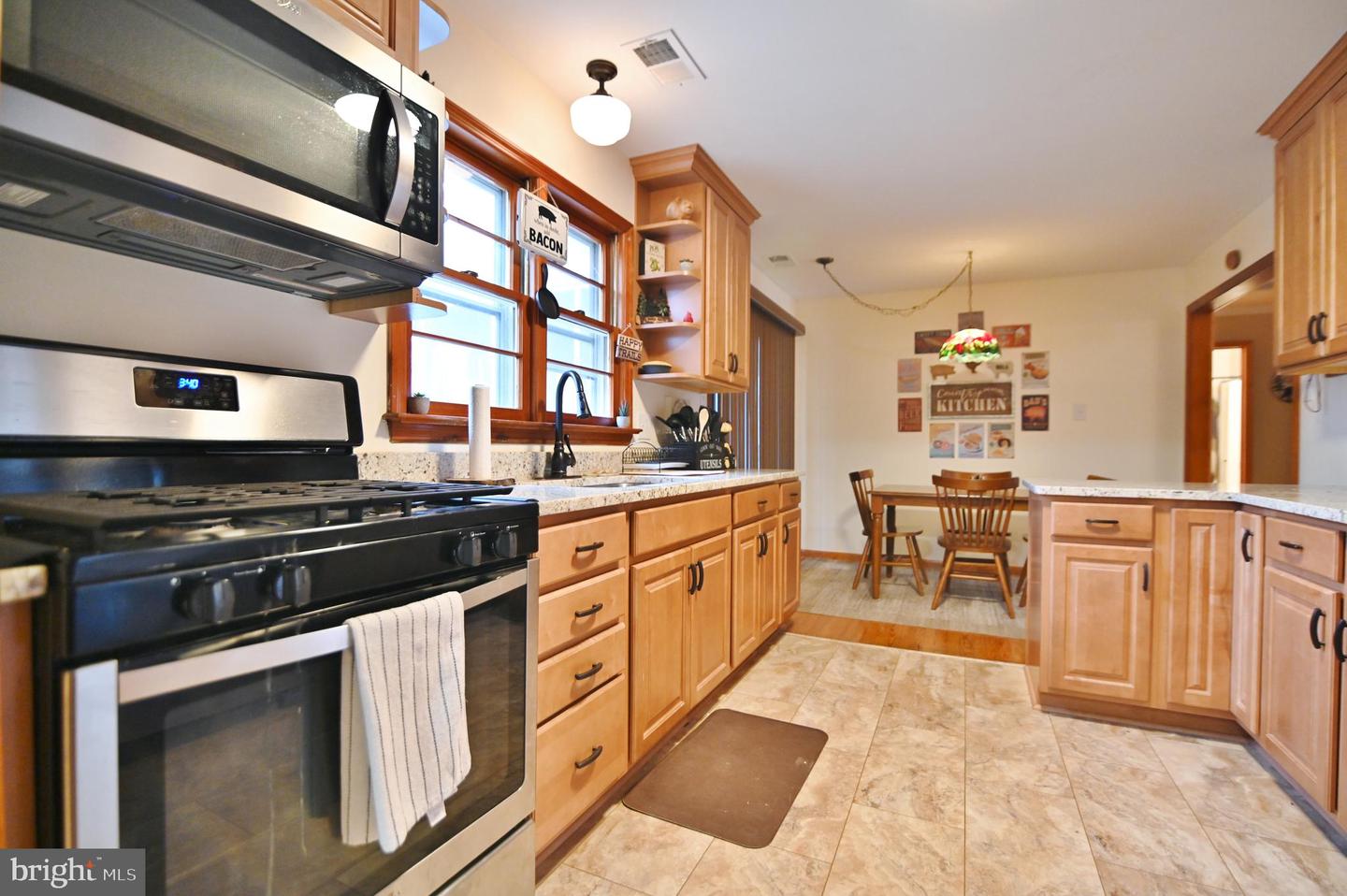 67 PLUM TREE LN, FORT VALLEY, Virginia 22652, 3 Bedrooms Bedrooms, 9 Rooms Rooms,2 BathroomsBathrooms,Residential,For sale,67 PLUM TREE LN,VASH2013282 MLS # VASH2013282