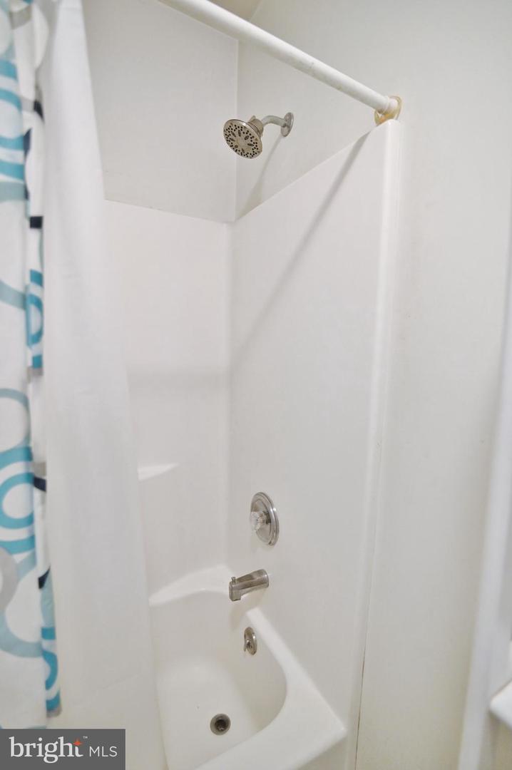 67 PLUM TREE LN, FORT VALLEY, Virginia 22652, 3 Bedrooms Bedrooms, 9 Rooms Rooms,2 BathroomsBathrooms,Residential,For sale,67 PLUM TREE LN,VASH2013282 MLS # VASH2013282