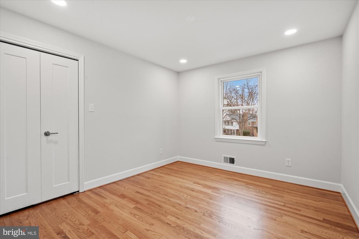 624 PULMAN PL, ALEXANDRIA, Virginia 22305, 4 Bedrooms Bedrooms, ,3 BathroomsBathrooms,Residential,For sale,624 PULMAN PL,VAAX2053042 MLS # VAAX2053042