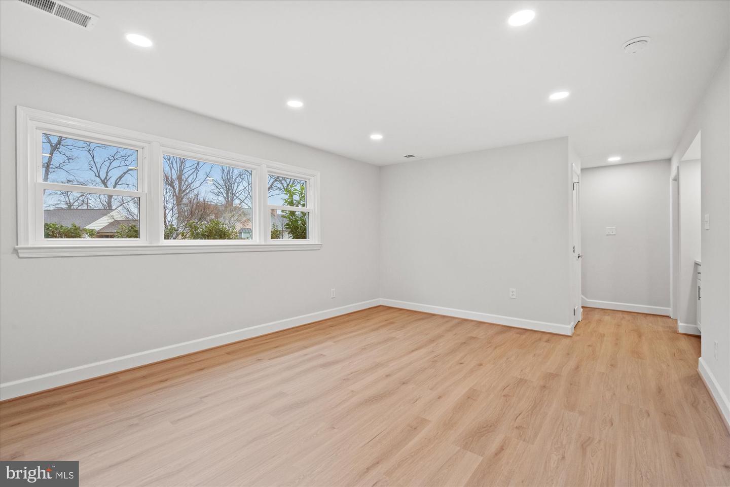 624 PULMAN PL, ALEXANDRIA, Virginia 22305, 4 Bedrooms Bedrooms, ,3 BathroomsBathrooms,Residential,For sale,624 PULMAN PL,VAAX2053042 MLS # VAAX2053042