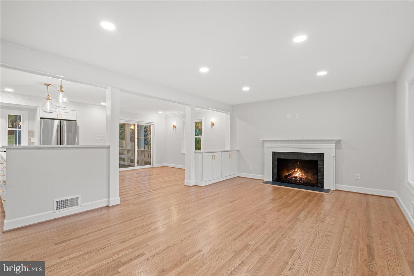 624 PULMAN PL, ALEXANDRIA, Virginia 22305, 4 Bedrooms Bedrooms, ,3 BathroomsBathrooms,Residential,For sale,624 PULMAN PL,VAAX2053042 MLS # VAAX2053042