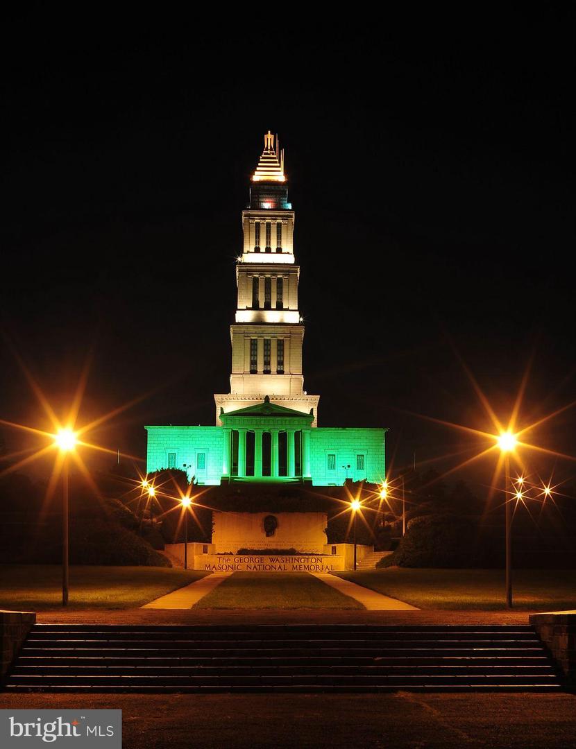 624 PULMAN PL, ALEXANDRIA, Virginia 22305, 4 Bedrooms Bedrooms, ,3 BathroomsBathrooms,Residential,For sale,624 PULMAN PL,VAAX2053042 MLS # VAAX2053042