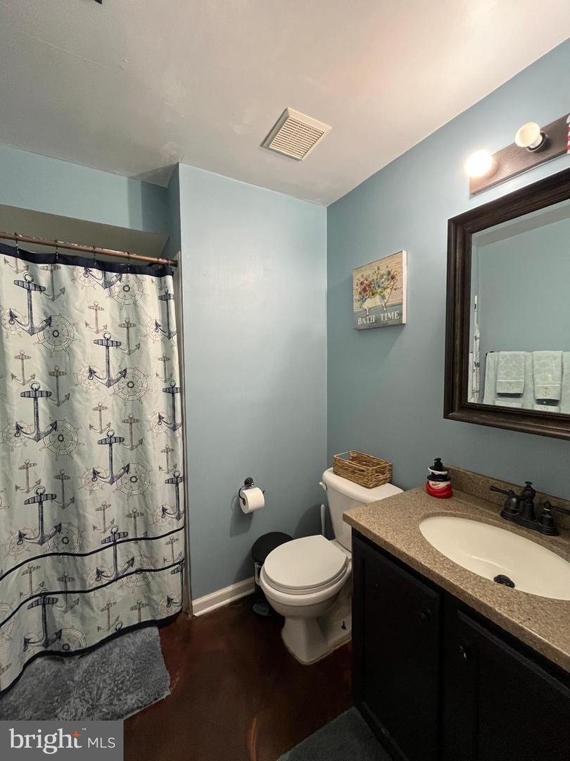 24 AURELIE DR, FREDERICKSBURG, Virginia 22406, 5 Bedrooms Bedrooms, 12 Rooms Rooms,3 BathroomsBathrooms,Residential,For sale,24 AURELIE DR,VAST2045160 MLS # VAST2045160