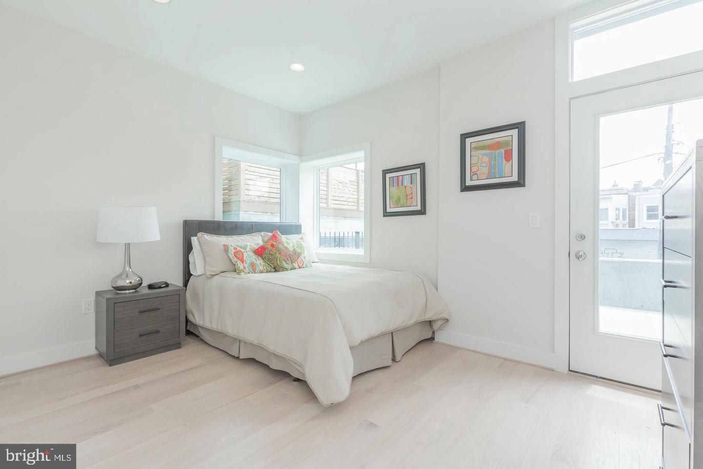 1352 QUINCY ST NW #1, WASHINGTON, District Of Columbia 20011, 2 Bedrooms Bedrooms, ,2 BathroomsBathrooms,Residential,For sale,1352 QUINCY ST NW #1,DCDC2240898 MLS # DCDC2240898