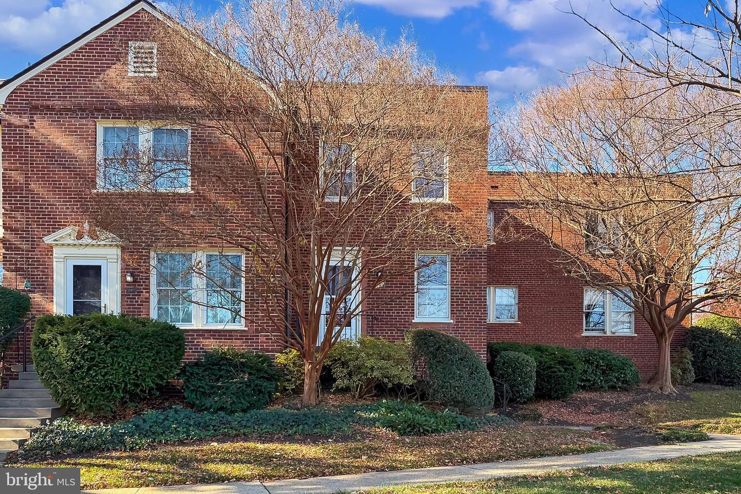 1600 S BARTON ST #747, ARLINGTON, Virginia 22204, 1 Bedroom Bedrooms, 4 Rooms Rooms,1 BathroomBathrooms,Residential,For sale,1600 S BARTON ST #747,VAAR2067640 MLS # VAAR2067640