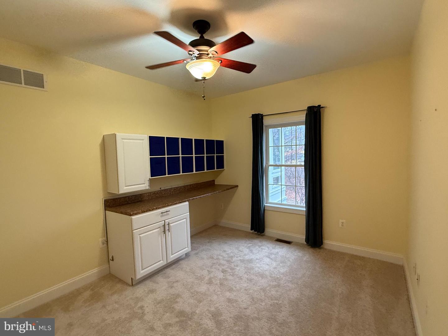 450 CANYON RD, WINCHESTER, Virginia 22602, 3 Bedrooms Bedrooms, 6 Rooms Rooms,2 BathroomsBathrooms,Residential,For sale,450 CANYON RD,VAFV2038844 MLS # VAFV2038844