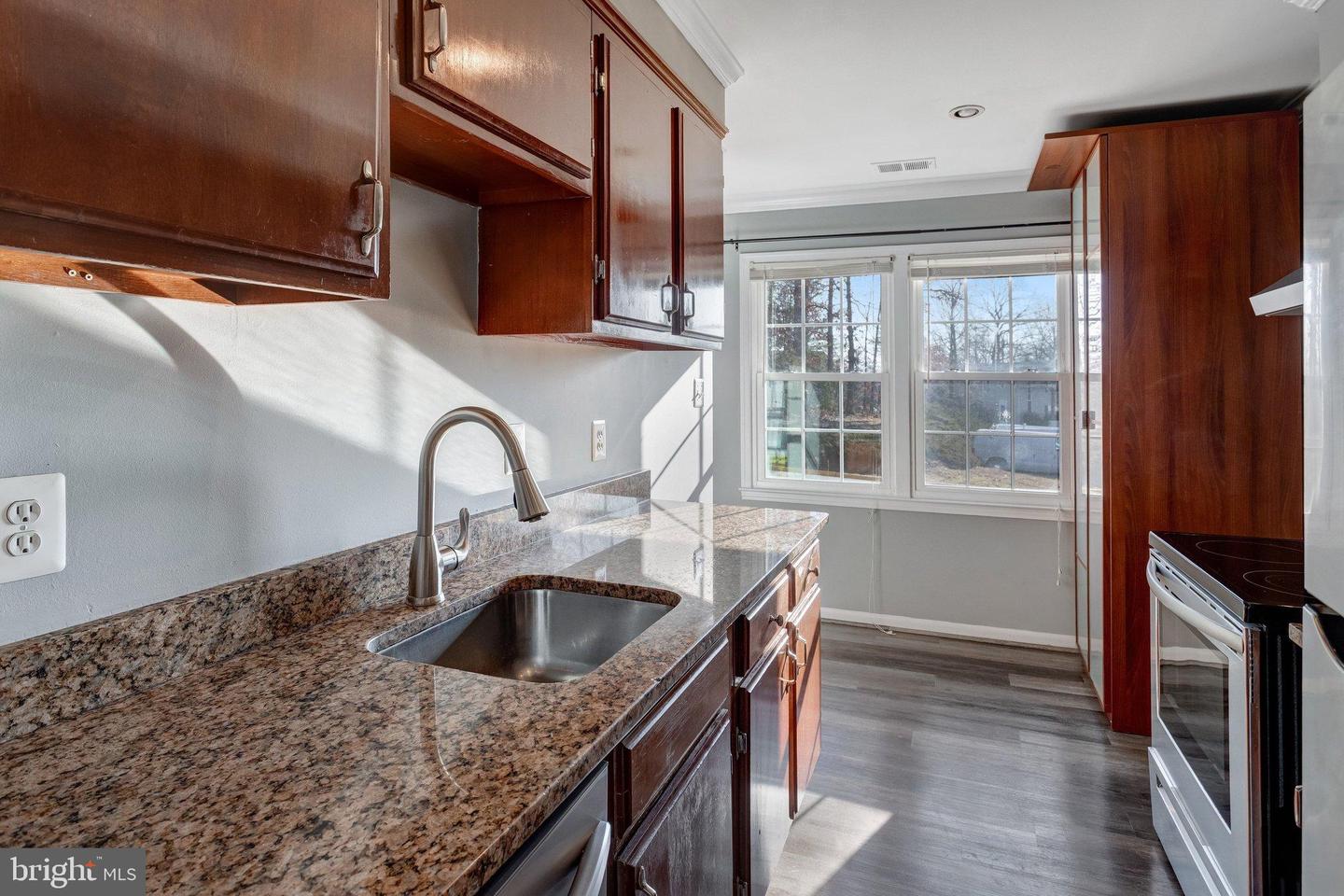 12320 WOODLAWN CT, WOODBRIDGE, Virginia 22192, 3 Bedrooms Bedrooms, 5 Rooms Rooms,1 BathroomBathrooms,Residential,For sale,12320 WOODLAWN CT,VAPW2109936 MLS # VAPW2109936