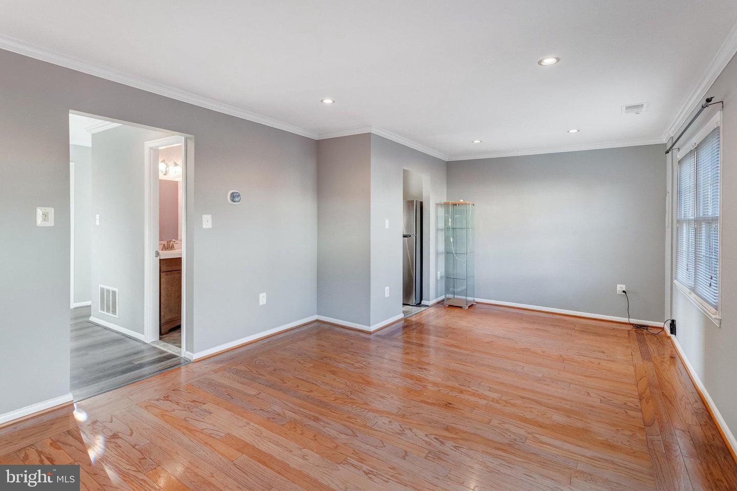 12320 WOODLAWN CT, WOODBRIDGE, Virginia 22192, 3 Bedrooms Bedrooms, 5 Rooms Rooms,1 BathroomBathrooms,Residential,For sale,12320 WOODLAWN CT,VAPW2109936 MLS # VAPW2109936