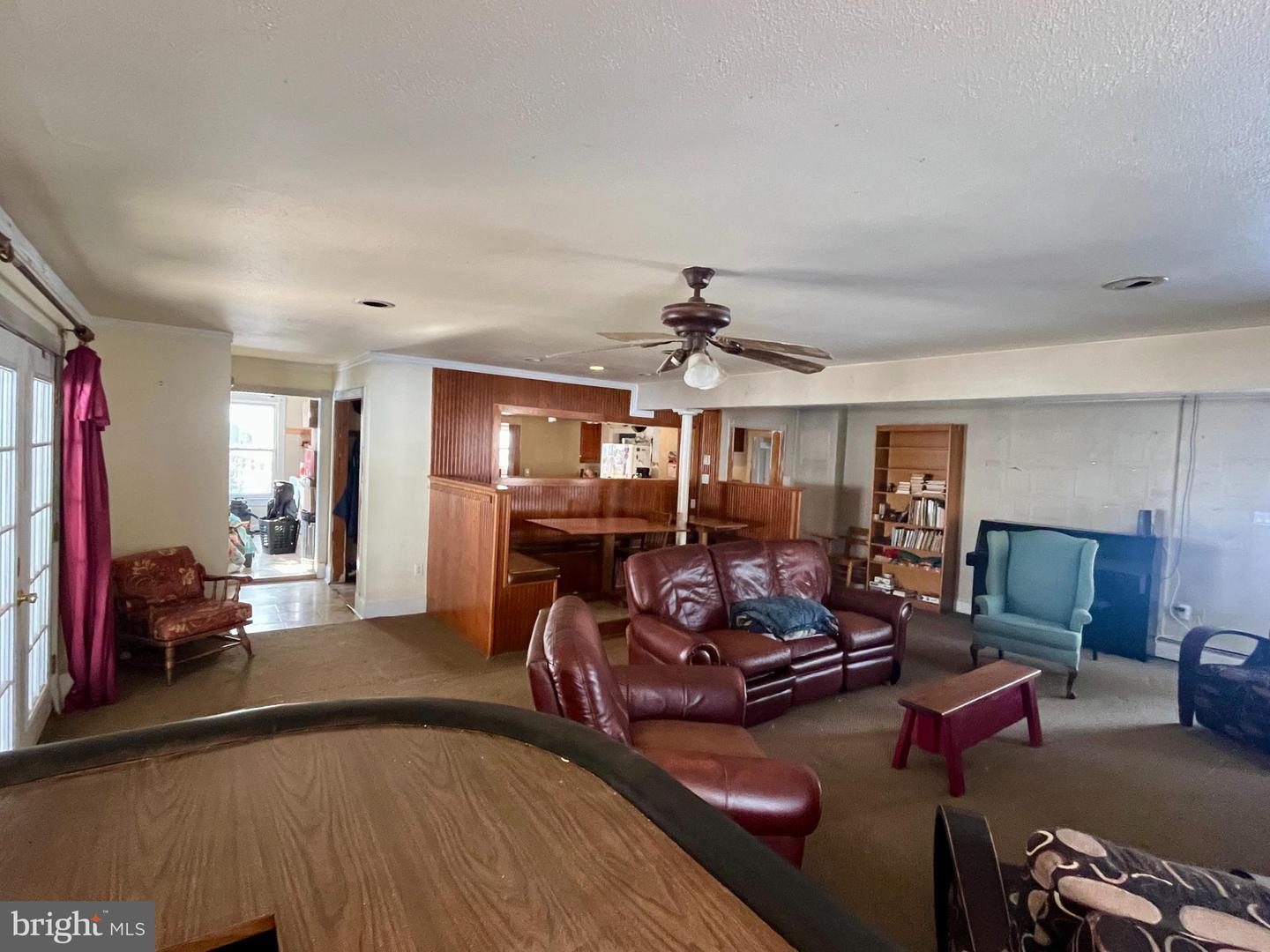 521 S MAIN ST, WOODSTOCK, Virginia 22664, 5 Bedrooms Bedrooms, ,3 BathroomsBathrooms,Residential,For sale,521 S MAIN ST,VASH2013350 MLS # VASH2013350