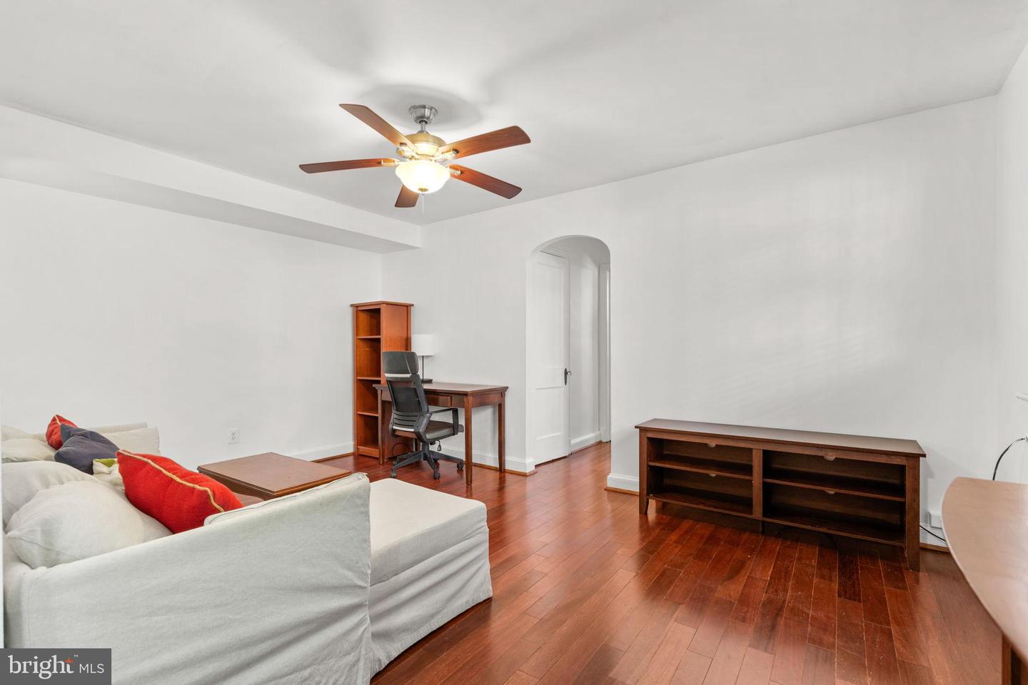 4581 MACARTHUR BLVD NW #103, WASHINGTON, District Of Columbia 20007, 1 Bedroom Bedrooms, 2 Rooms Rooms,1 BathroomBathrooms,Residential,For sale,4581 MACARTHUR BLVD NW #103,DCDC2240936 MLS # DCDC2240936