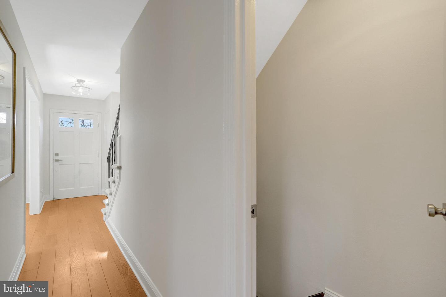 216 DUNCAN AVE, ALEXANDRIA, Virginia 22301, 3 Bedrooms Bedrooms, ,2 BathroomsBathrooms,Residential,For sale,216 DUNCAN AVE,VAAX2038774 MLS # VAAX2038774