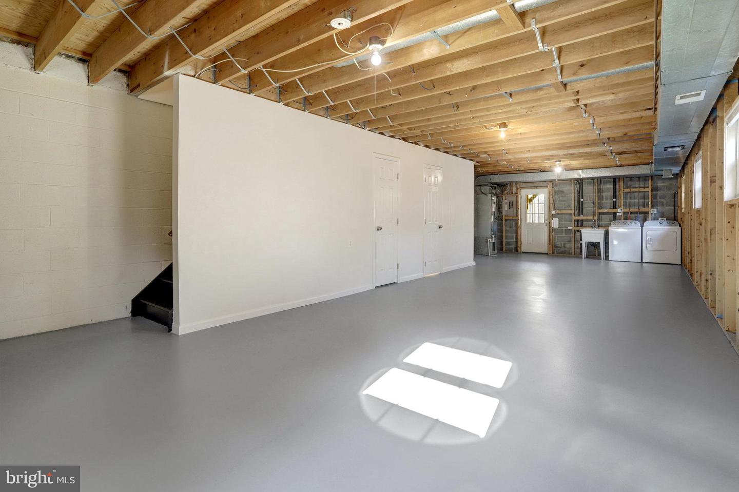 216 DUNCAN AVE, ALEXANDRIA, Virginia 22301, 3 Bedrooms Bedrooms, ,2 BathroomsBathrooms,Residential,For sale,216 DUNCAN AVE,VAAX2038774 MLS # VAAX2038774