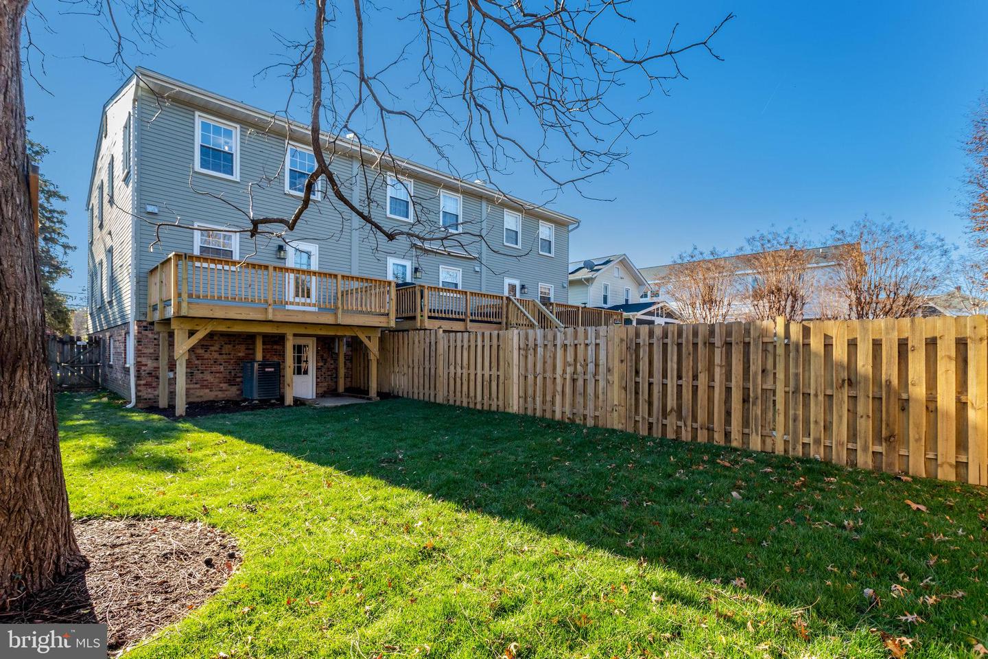 216 DUNCAN AVE, ALEXANDRIA, Virginia 22301, 3 Bedrooms Bedrooms, ,2 BathroomsBathrooms,Residential,For sale,216 DUNCAN AVE,VAAX2038774 MLS # VAAX2038774