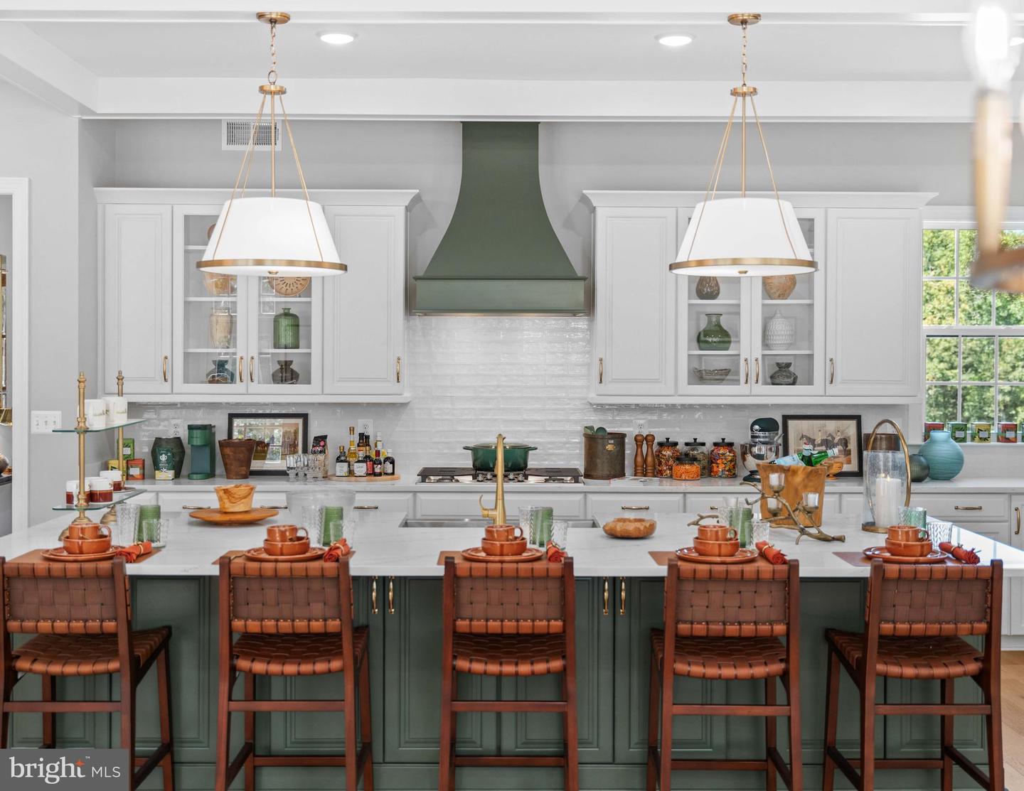 35632 SNICKERSVILLE TPKE, PURCELLVILLE, Virginia 20132, 3 Bedrooms Bedrooms, ,3 BathroomsBathrooms,Residential,For sale,35632 SNICKERSVILLE TPKE,VALO2090006 MLS # VALO2090006