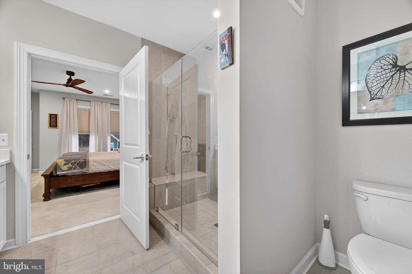 21630 HAWKSBILL HIGH CIR #204, STERLING, Virginia 20164, 2 Bedrooms Bedrooms, ,2 BathroomsBathrooms,Residential,For sale,21630 HAWKSBILL HIGH CIR #204,VALO2101016 MLS # VALO2101016