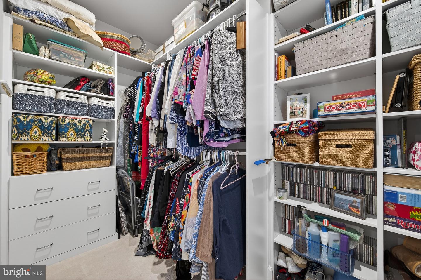 21630 HAWKSBILL HIGH CIR #204, STERLING, Virginia 20164, 2 Bedrooms Bedrooms, ,2 BathroomsBathrooms,Residential,For sale,21630 HAWKSBILL HIGH CIR #204,VALO2101016 MLS # VALO2101016