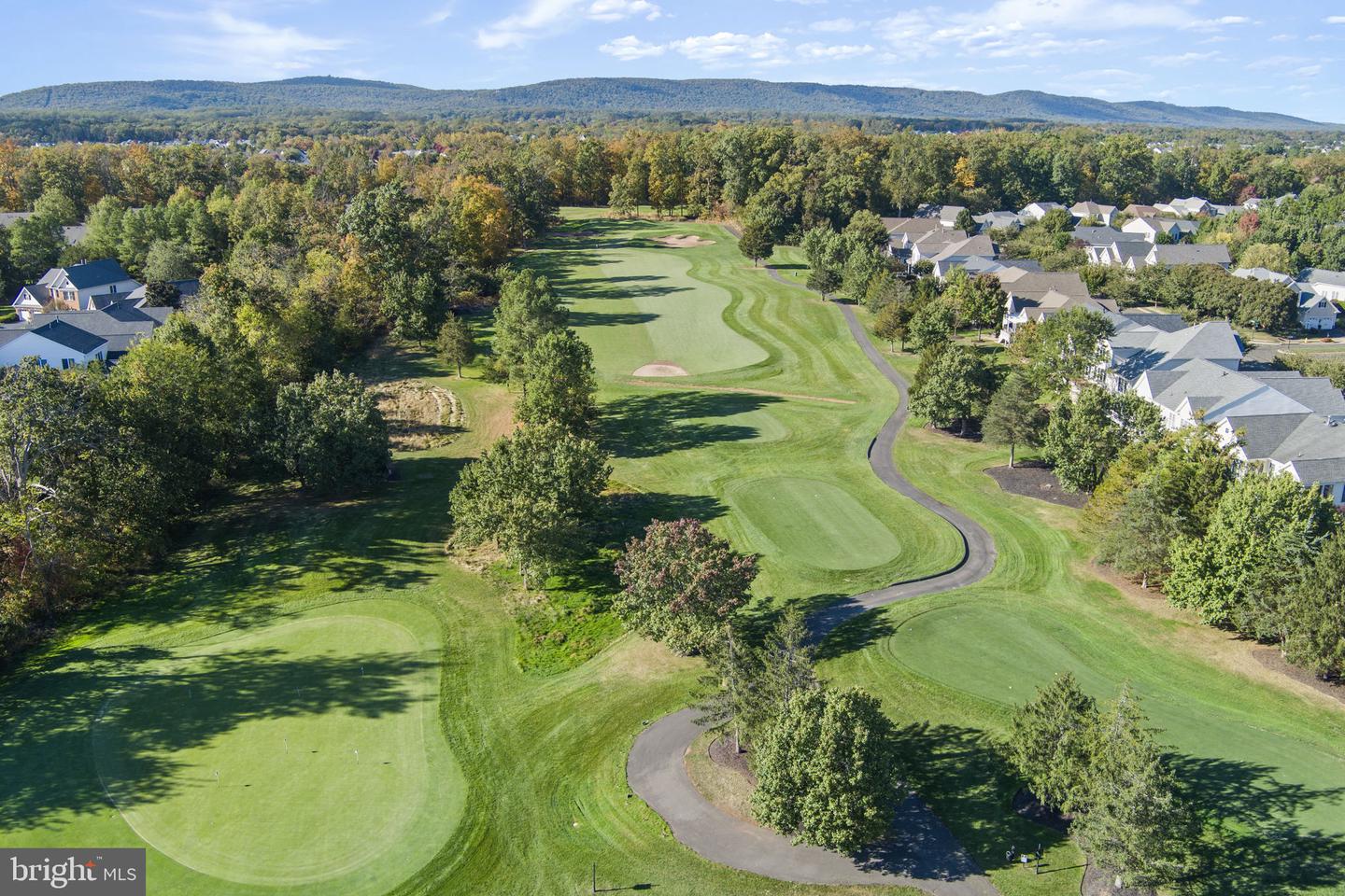 15201 ROYAL CREST DR #407, HAYMARKET, Virginia 20169, 2 Bedrooms Bedrooms, ,2 BathroomsBathrooms,Residential,For sale,15201 ROYAL CREST DR #407,VAPW2106110 MLS # VAPW2106110