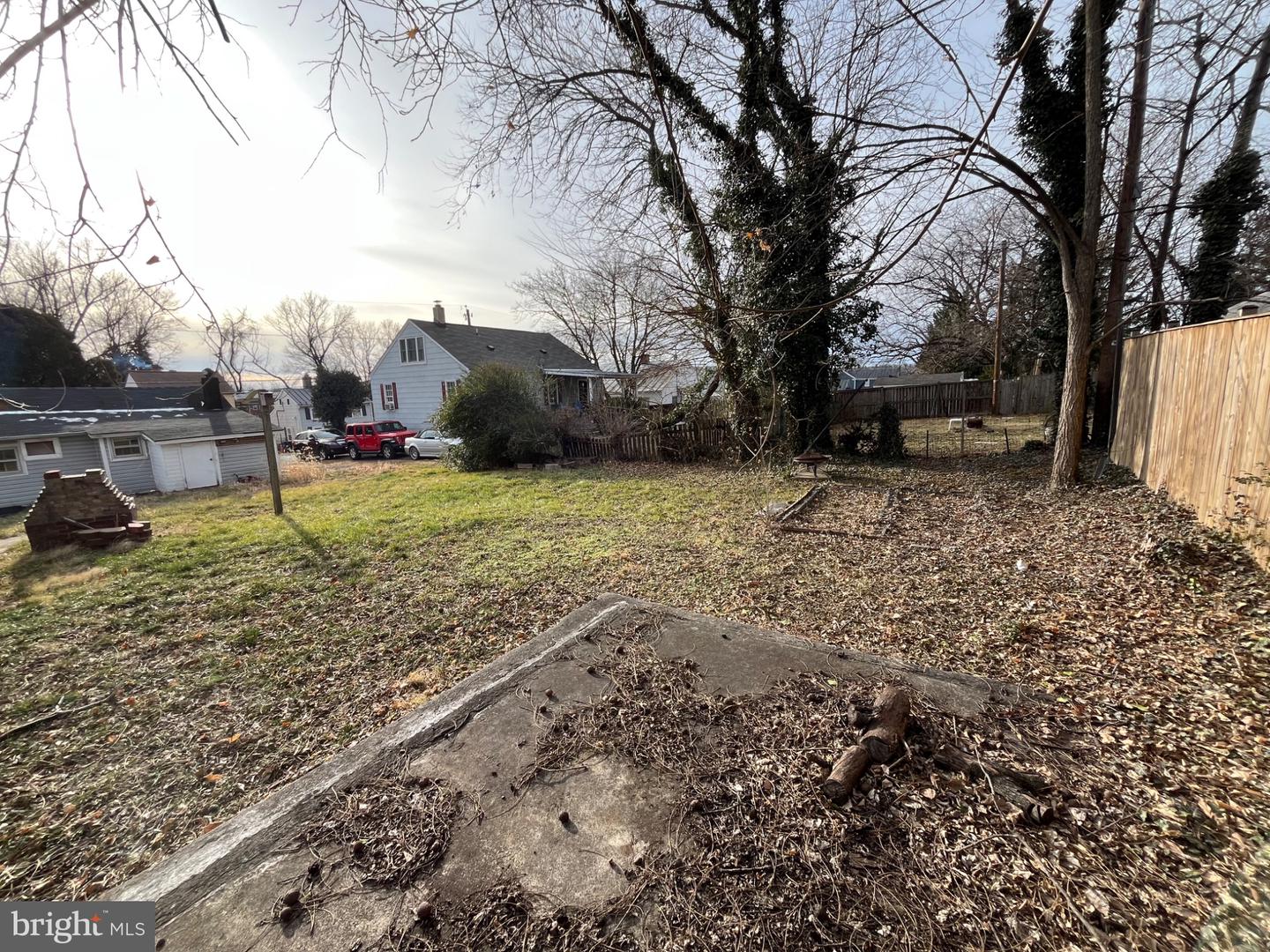 230 SE SOUTH ST SE, LEESBURG, Virginia 20175, 1 Bedroom Bedrooms, 2 Rooms Rooms,1 BathroomBathrooms,Residential,For sale,230 SE SOUTH ST SE,VALO2113234 MLS # VALO2113234