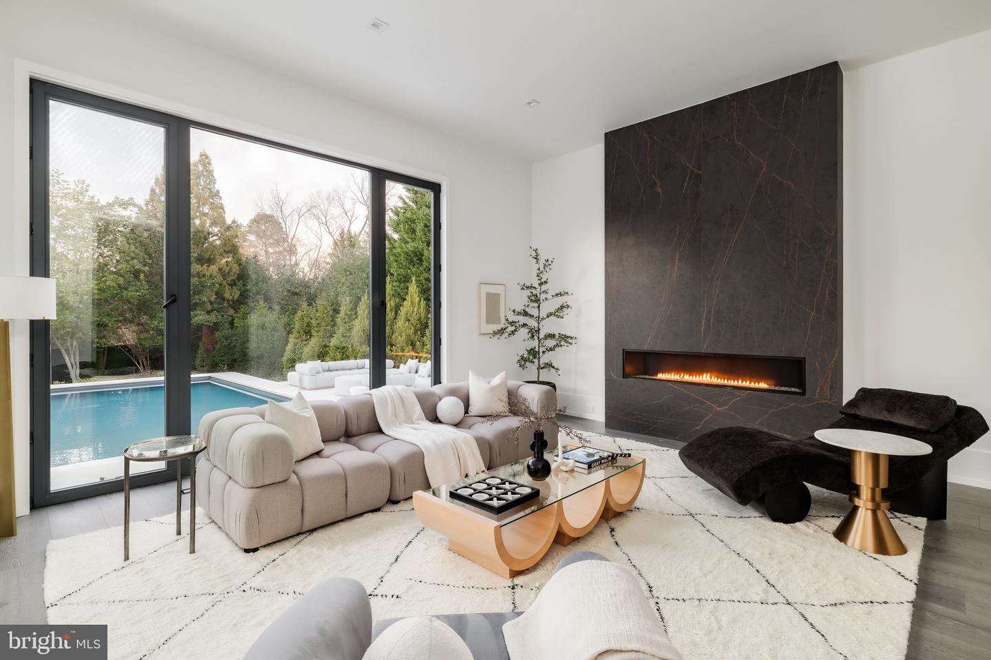 1102 CHAIN BRIDGE RD, MCLEAN, Virginia 22101, 6 Bedrooms Bedrooms, ,6 BathroomsBathrooms,Residential,For sale,1102 CHAIN BRIDGE RD,VAFX2245042 MLS # VAFX2245042