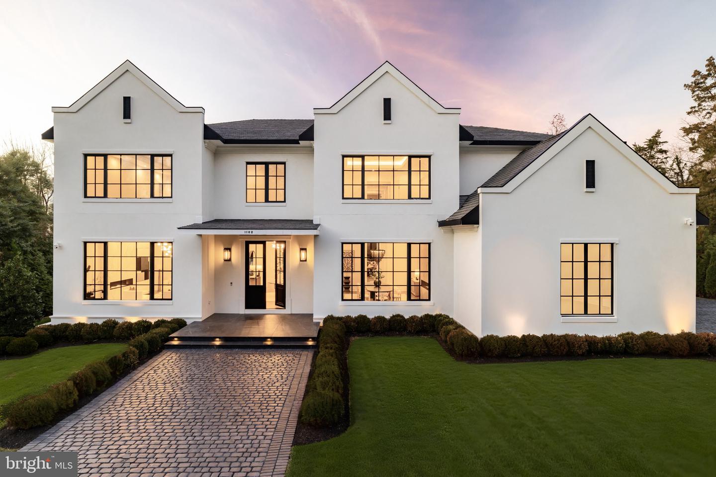 1102 CHAIN BRIDGE RD, MCLEAN, Virginia 22101, 6 Bedrooms Bedrooms, ,6 BathroomsBathrooms,Residential,For sale,1102 CHAIN BRIDGE RD,VAFX2245042 MLS # VAFX2245042