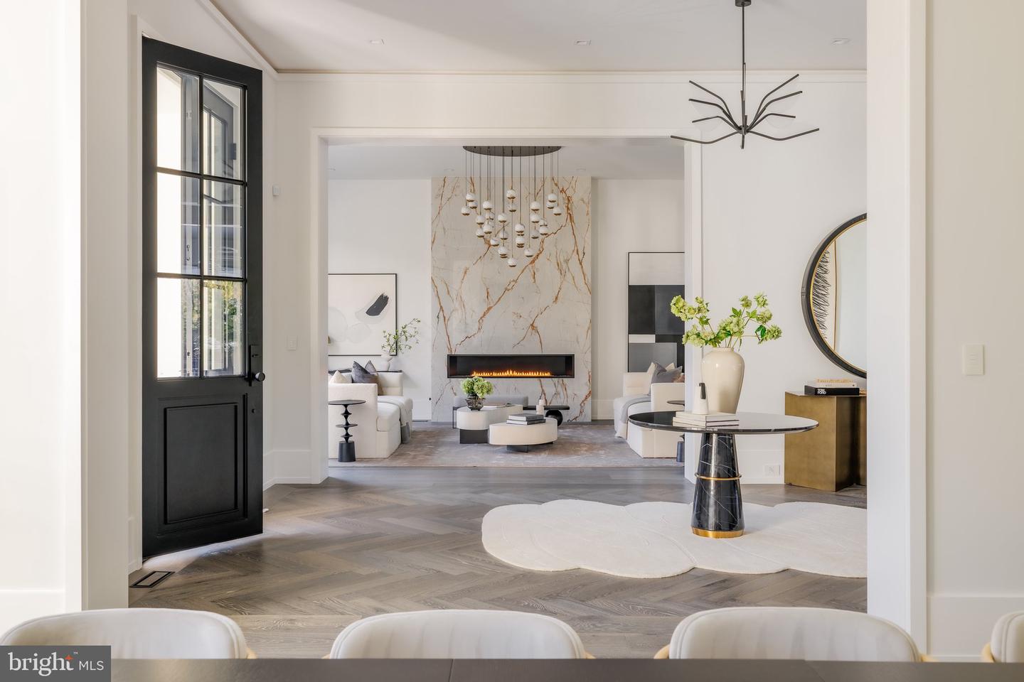 1102 CHAIN BRIDGE RD, MCLEAN, Virginia 22101, 6 Bedrooms Bedrooms, ,6 BathroomsBathrooms,Residential,For sale,1102 CHAIN BRIDGE RD,VAFX2245042 MLS # VAFX2245042