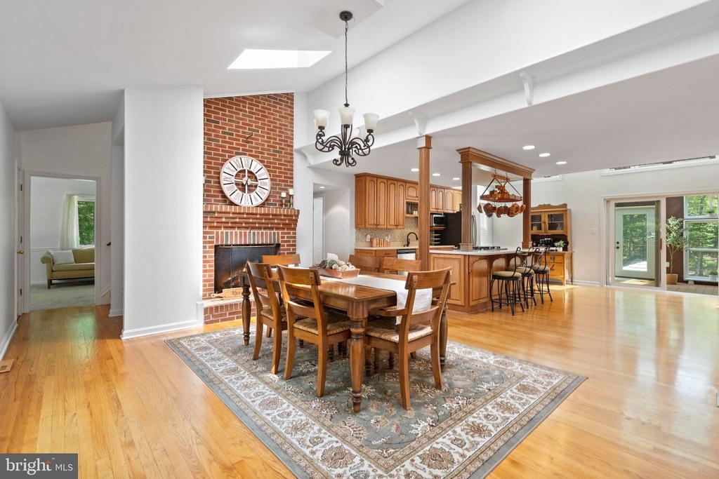 13013 ALUM SPRINGS RD, CULPEPER, Virginia 22701, 5 Bedrooms Bedrooms, ,3 BathroomsBathrooms,Residential,13013 ALUM SPRINGS RD,VACU2011168 MLS # VACU2011168