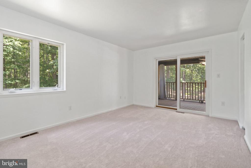 13013 ALUM SPRINGS RD, CULPEPER, Virginia 22701, 5 Bedrooms Bedrooms, ,3 BathroomsBathrooms,Residential,13013 ALUM SPRINGS RD,VACU2011168 MLS # VACU2011168