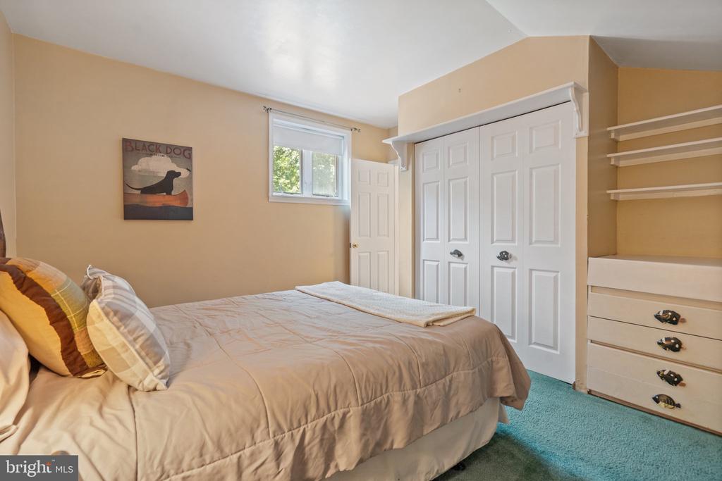 13013 ALUM SPRINGS RD, CULPEPER, Virginia 22701, 5 Bedrooms Bedrooms, ,3 BathroomsBathrooms,Residential,13013 ALUM SPRINGS RD,VACU2011168 MLS # VACU2011168