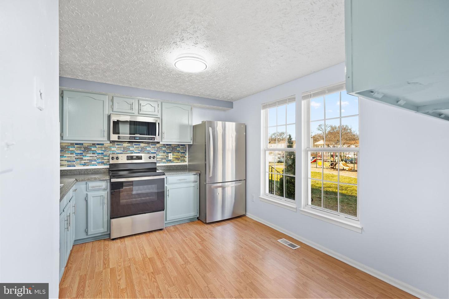 6917 VILLA DEL REY CT, SPRINGFIELD, Virginia 22150, 2 Bedrooms Bedrooms, 2 Rooms Rooms,2 BathroomsBathrooms,Residential,For sale,6917 VILLA DEL REY CT,VAFX2278564 MLS # VAFX2278564