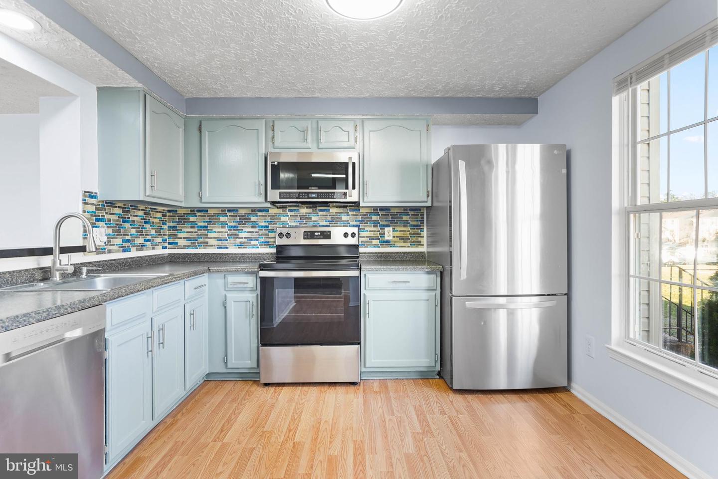 6917 VILLA DEL REY CT, SPRINGFIELD, Virginia 22150, 2 Bedrooms Bedrooms, 2 Rooms Rooms,2 BathroomsBathrooms,Residential,For sale,6917 VILLA DEL REY CT,VAFX2278564 MLS # VAFX2278564