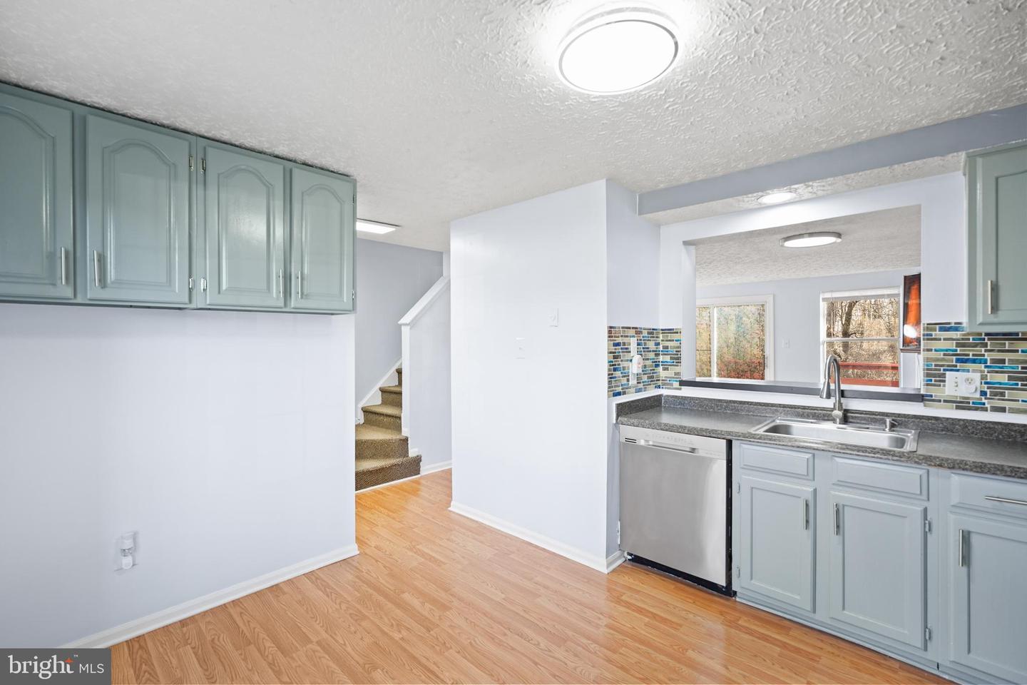 6917 VILLA DEL REY CT, SPRINGFIELD, Virginia 22150, 2 Bedrooms Bedrooms, 2 Rooms Rooms,2 BathroomsBathrooms,Residential,For sale,6917 VILLA DEL REY CT,VAFX2278564 MLS # VAFX2278564