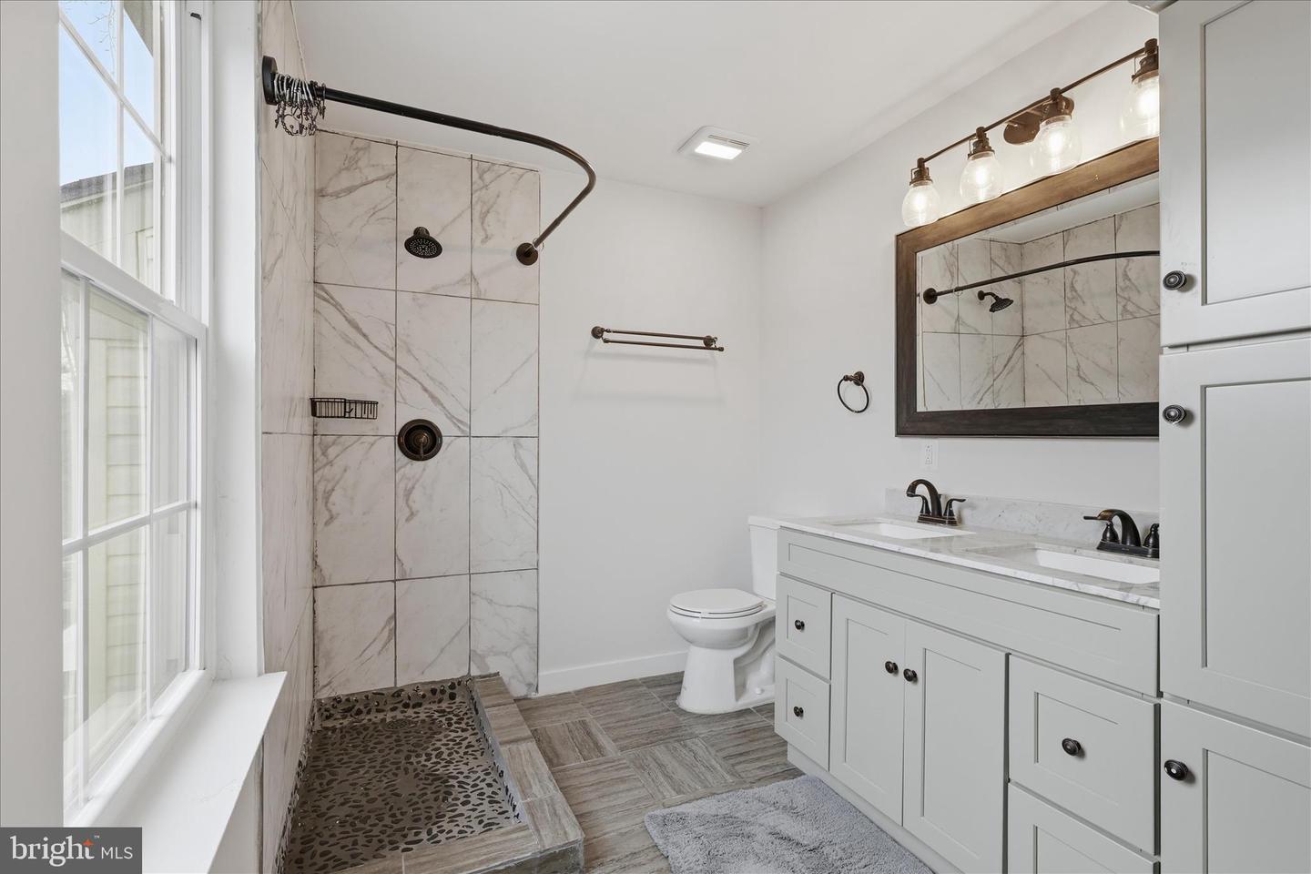 6281 ASTRID CV, CENTREVILLE, Virginia 20120, 3 Bedrooms Bedrooms, ,2 BathroomsBathrooms,Residential,For sale,6281 ASTRID CV,VAFX2281228 MLS # VAFX2281228