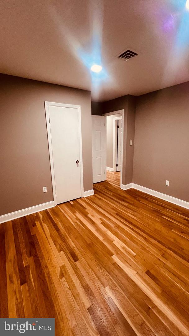 14303 CHESTERFIELD DR, WOODBRIDGE, Virginia 22191, 5 Bedrooms Bedrooms, ,3 BathroomsBathrooms,Residential,For sale,14303 CHESTERFIELD DR,VAPW2109888 MLS # VAPW2109888 14303 CHESTERFIELD DR, WOODBRIDGE, Virginia 22191, 5 Bedrooms Bedrooms, ,3 BathroomsBathrooms,Residential,For sale,14303 CHESTERFIELD DR,VAPW2109888 MLS # VAPW2109888