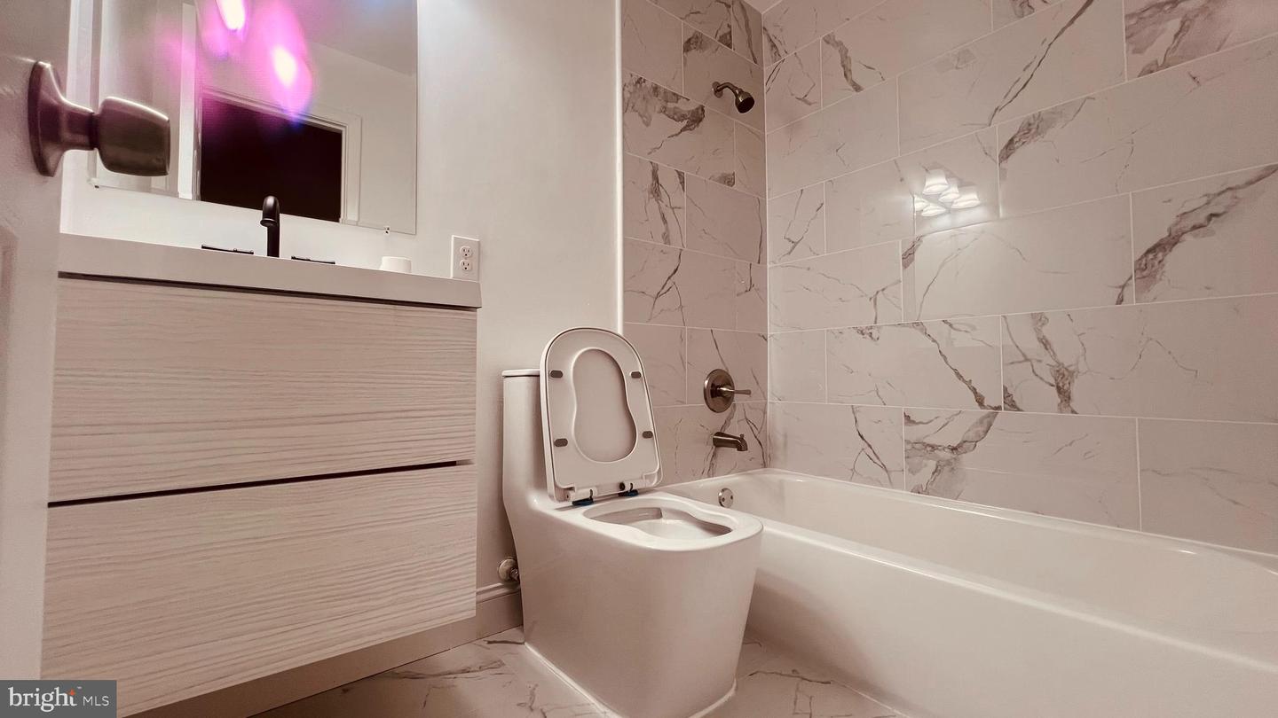 14303 CHESTERFIELD DR, WOODBRIDGE, Virginia 22191, 5 Bedrooms Bedrooms, ,3 BathroomsBathrooms,Residential,For sale,14303 CHESTERFIELD DR,VAPW2109888 MLS # VAPW2109888 14303 CHESTERFIELD DR, WOODBRIDGE, Virginia 22191, 5 Bedrooms Bedrooms, ,3 BathroomsBathrooms,Residential,For sale,14303 CHESTERFIELD DR,VAPW2109888 MLS # VAPW2109888