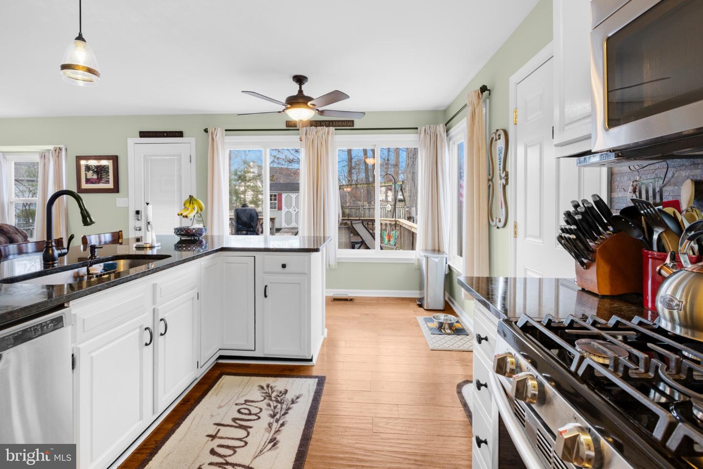 1 CREEKWAY LN, FREDERICKSBURG, Virginia 22405, 3 Bedrooms Bedrooms, 10 Rooms Rooms,2 BathroomsBathrooms,Residential,For sale,1 CREEKWAY LN,VAST2045056 MLS # VAST2045056