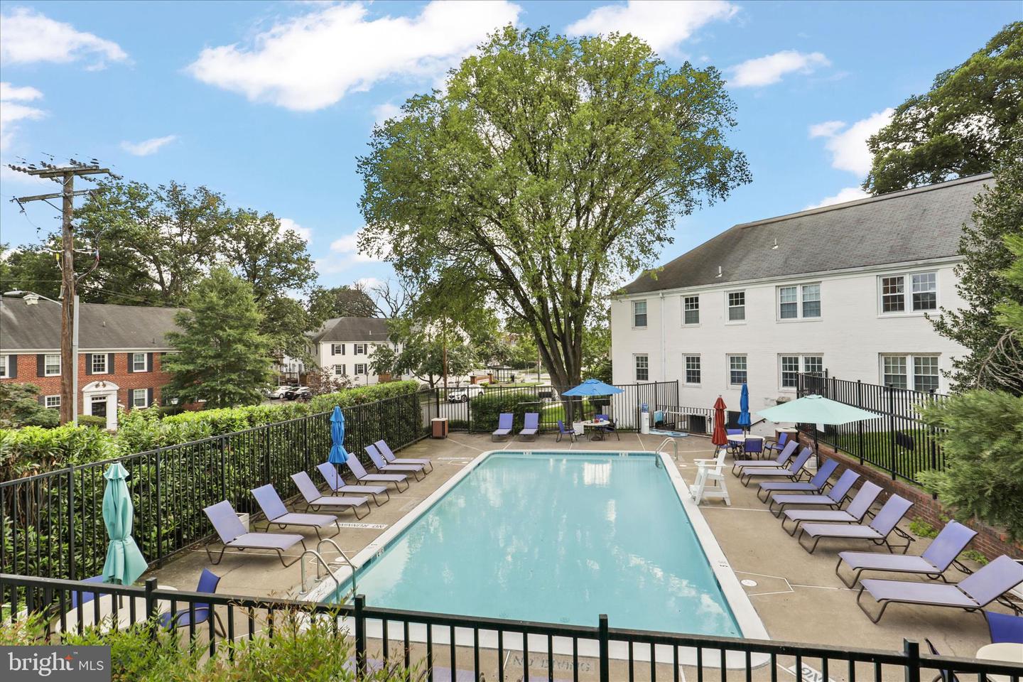 2904 13TH RD S #4301, ARLINGTON, Virginia 22204, 2 Bedrooms Bedrooms, ,1 BathroomBathrooms,Residential,For sale,2904 13TH RD S #4301,VAAR2067478 MLS # VAAR2067478