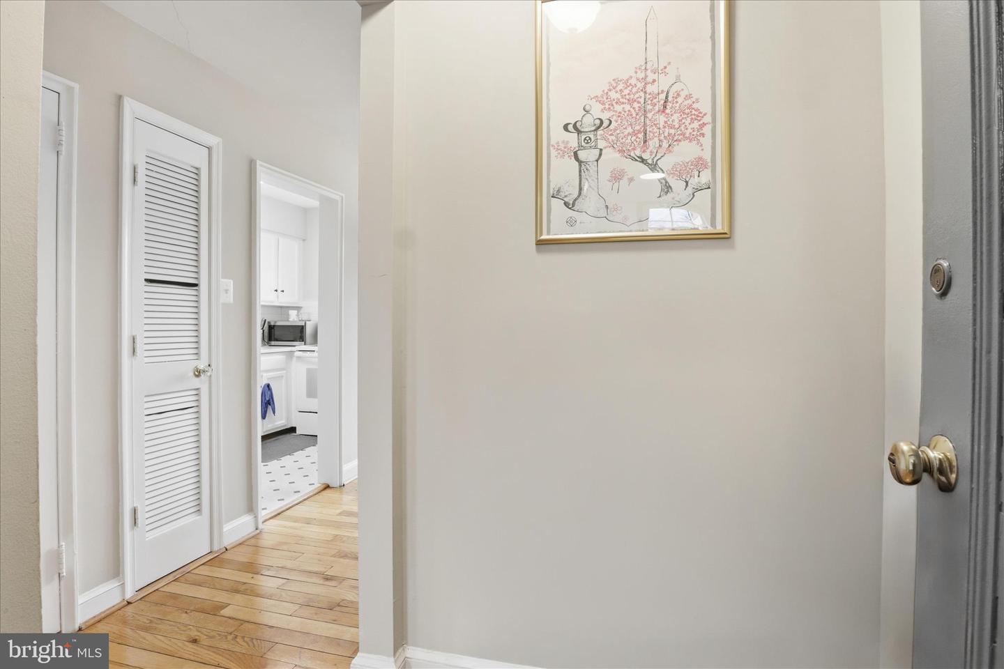 2904 13TH RD S #4301, ARLINGTON, Virginia 22204, 2 Bedrooms Bedrooms, ,1 BathroomBathrooms,Residential,For sale,2904 13TH RD S #4301,VAAR2067478 MLS # VAAR2067478